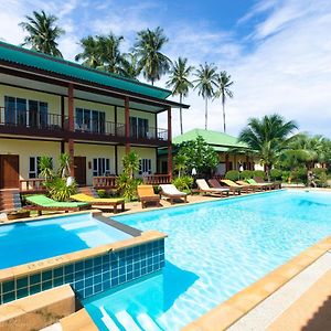 Double Room Pool View